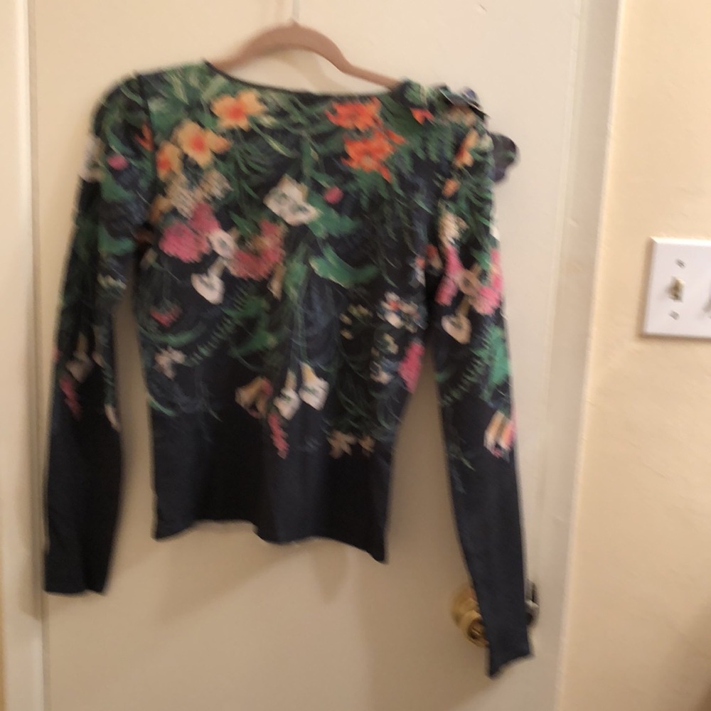 Designer sweater - Picture 4 of 8